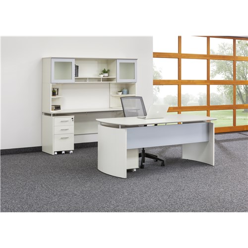 Medina_Desk_8