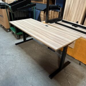 10+ AMQ -5FT SIT STAND DESKS -INCLUDES MOBILE FILE $395ea